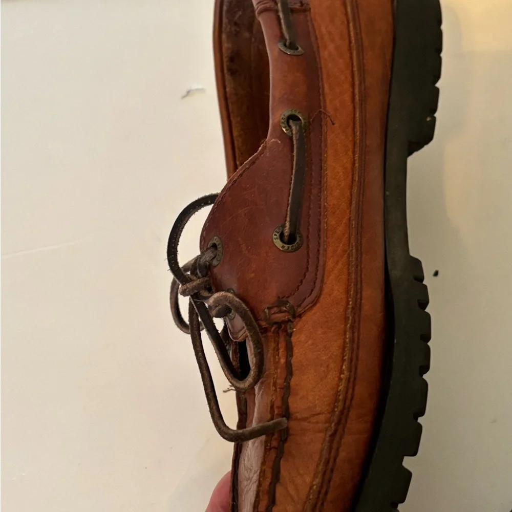 SPERRY Saddle Tan Leather Boat Shoes Size 9.5M